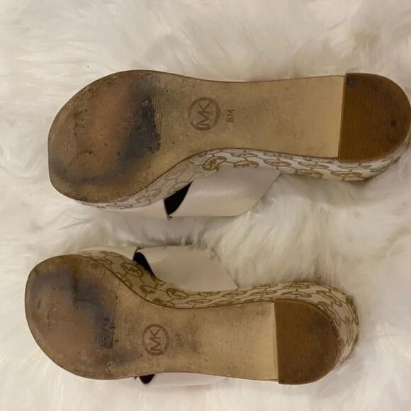 Micheal by Micheal Kors Wedge Slip-on Sandals. Off White/Gold, Sz 8 - Picture 4 of 8